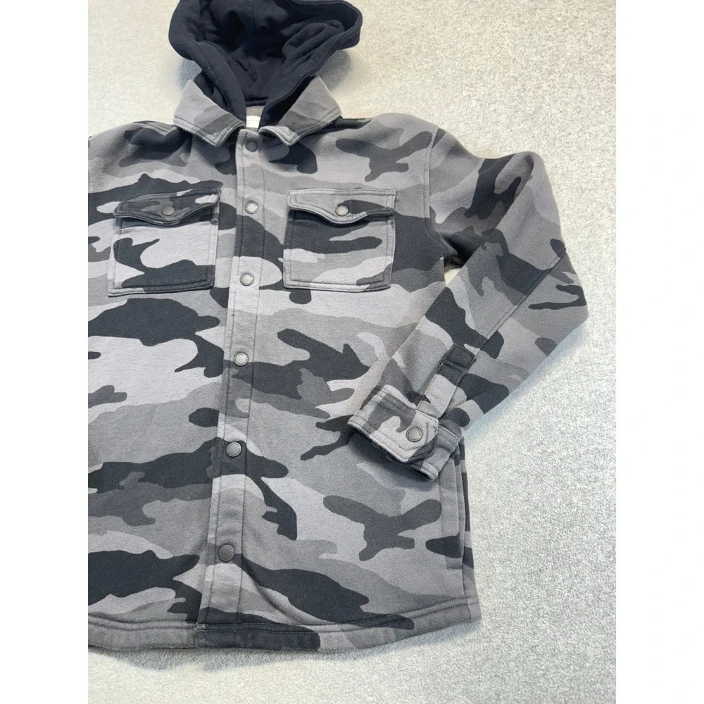 Abercrombie Kids Shirt Jacket‎ Kids 13/14 Gray Camo Hooded Relaxed Fit Shacket